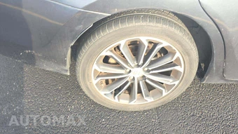 2015 Toyota Corolla S Plus – miniatura 38