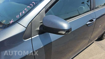 2015 Toyota Corolla S Plus - miniatura 31