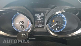 2015 Toyota Corolla S Plus – miniatura 18