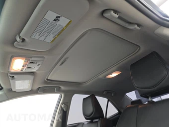 2015 Toyota Corolla S Plus – miniatura 21
