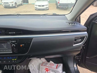 2015 Toyota Corolla S Plus – miniatura 16