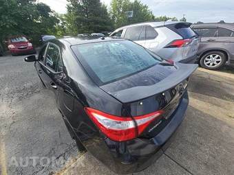 2015 Toyota Corolla S Premium – miniatura 6