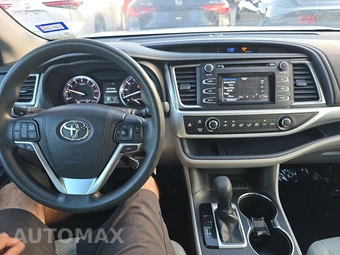 2015 Toyota Highlander LE – miniatura 11