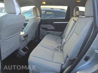 2015 Toyota Highlander LE – miniatura 13