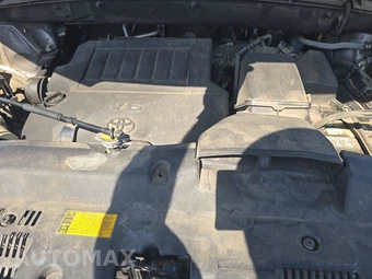 2015 Toyota Highlander LE – miniatura 16