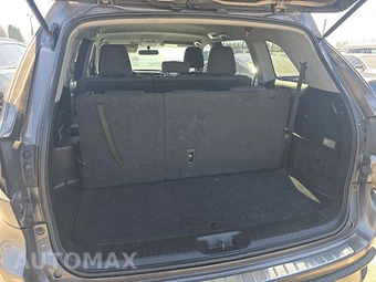 2015 Toyota Highlander LE – miniatura 17
