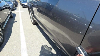 2015 Toyota Highlander LE – miniatura 32
