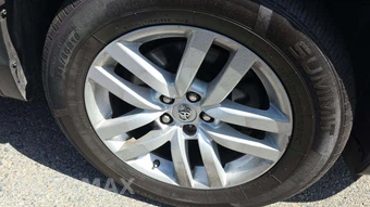 2015 Toyota Highlander LE – miniatura 38