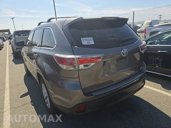 2015 Toyota Highlander LE – miniatura 6
