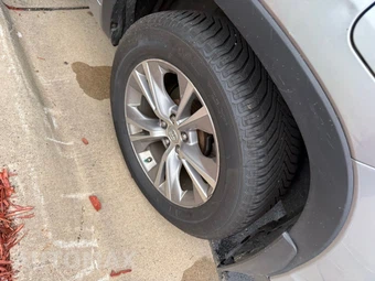 2015 Toyota Highlander LE Plus - miniatura 14