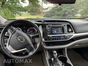 2015 Toyota Highlander LE Plus - miniatura 16