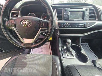 2015 Toyota Highlander LE Plus – miniatura 10