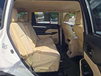 2015 Toyota Highlander LE Plus – miniatura 17