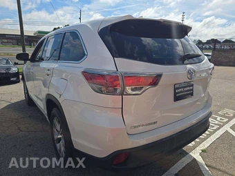 2015 Toyota Highlander LE Plus – miniatura 2