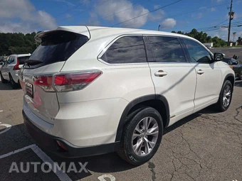 2015 Toyota Highlander LE Plus – miniatura 3