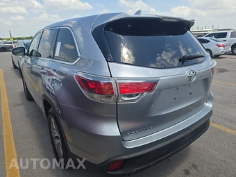2015 Toyota Highlander LE Plus – miniatura 6