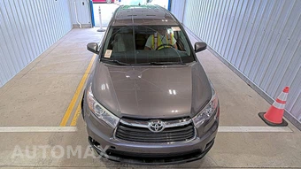 2015 Toyota Highlander LE Plus – miniatura 2