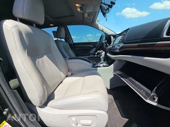 2015 Toyota Highlander Limited – miniatura 8