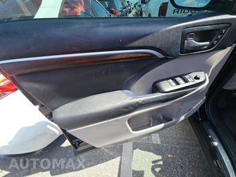 2015 Toyota Highlander Limited – miniatura 9