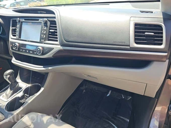 2015 Toyota Highlander Limited Platinum – miniatura 20