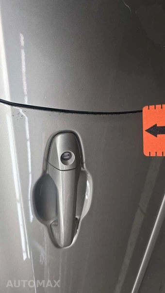 2015 Toyota Highlander Limited Platinum – miniatura 23