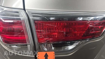2015 Toyota Highlander Limited Platinum – miniatura 25