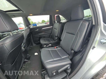 2015 Toyota Highlander XLE – miniatura 13