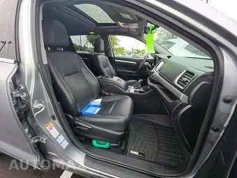 2015 Toyota Highlander XLE – miniatura 19