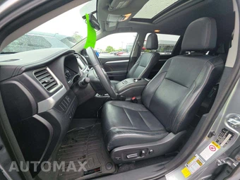 2015 Toyota Highlander XLE – miniatura 6