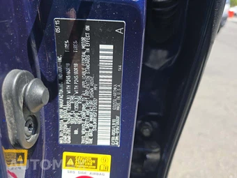 2015 Toyota Highlander XLE – miniatura 5