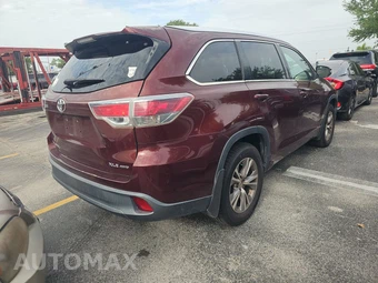 2015 Toyota Highlander XLE – miniatura 4