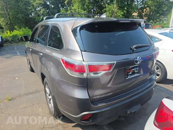 2015 Toyota Highlander XLE - miniatura 2