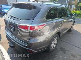 2015 Toyota Highlander XLE - miniatura 3