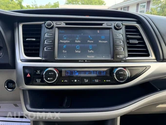 2015 Toyota Highlander XLE – miniatura 13