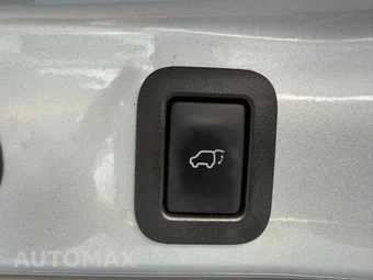 2015 Toyota Highlander XLE – miniatura 32