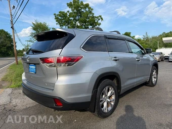 2015 Toyota Highlander XLE – miniatura 4