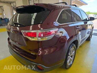 2015 Toyota Highlander XLE – miniatura 4