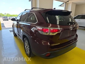 2015 Toyota Highlander XLE – miniatura 6