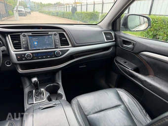 2015 Toyota Highlander XLE - miniatura 16
