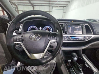 2015 Toyota Highlander XLE - miniatura 10