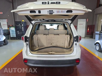 2015 Toyota Highlander XLE – miniatura 17
