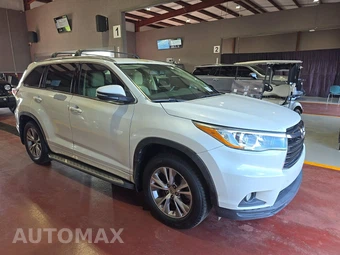 2015 Toyota Highlander XLE – miniatura 3