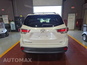 2015 Toyota Highlander XLE – miniatura 5