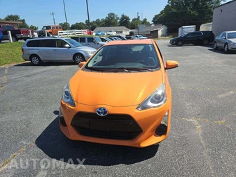 2015 Toyota Prius c Three