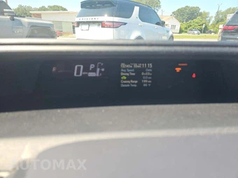2015 Toyota Prius c Three – miniatura 9
