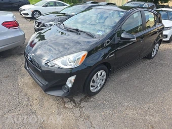 2015 Toyota Prius c Two