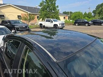 2015 Toyota Prius c Two – miniatura 12