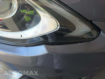 2015 Toyota Prius c Two – miniatura 24