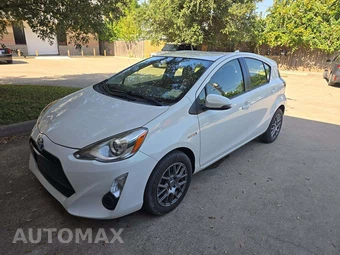 2015 Toyota Prius c Two
