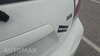 2015 Toyota Prius c Two – miniatura 22